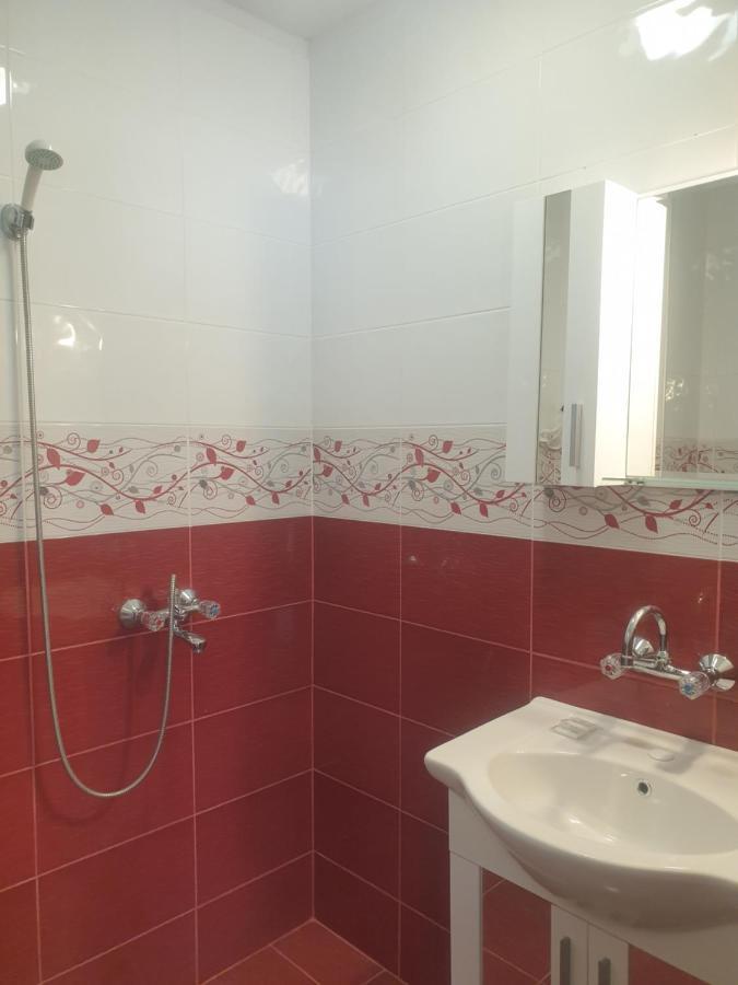 Hotel Maria Kiten  Bagian luar foto